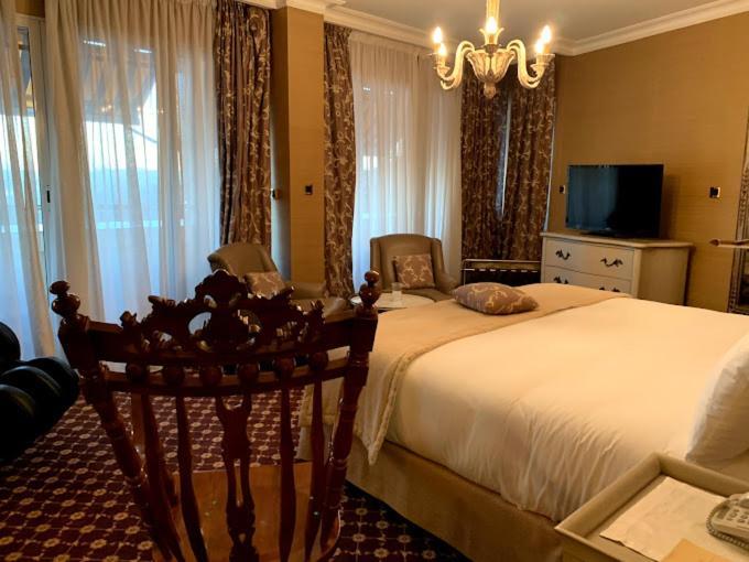 Hotel El Djazair El Mouradia Extérieur photo